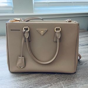 Prada Saffiano Lux Medium Galleria Double Zip Tote